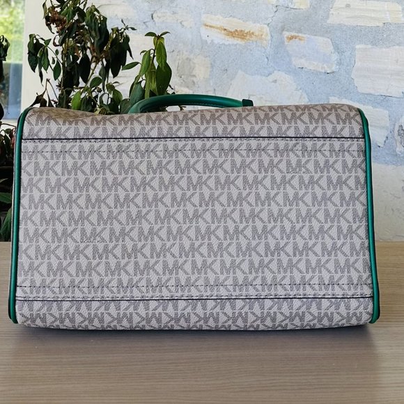 Michael Kors MEDIUM Travel DUFFLE Bag Satchel Leather/Coated Palmetto Green NWT - Picture 4 of 7